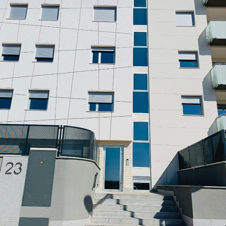 Precioso Piso Monzon Terraza, Parking,Piscina,Zona De Juegos Monzón Esterno foto